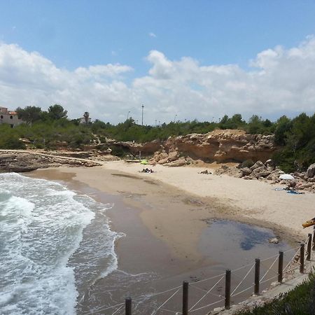 Encantador Apartamento Gaviotas Cerca De La Playa Apartment Calafat Bagian luar foto