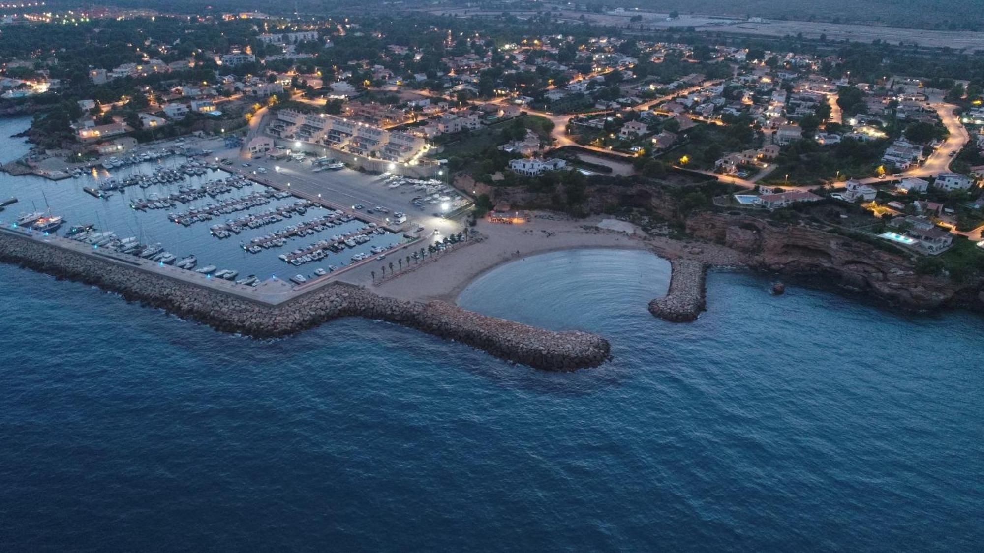 Encantador Apartamento Gaviotas Cerca De La Playa Apartment Calafat Bagian luar foto